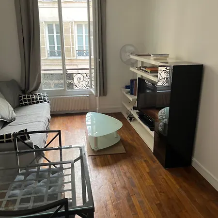 - Champs Elysees - Arc De Triomphe Apartman *